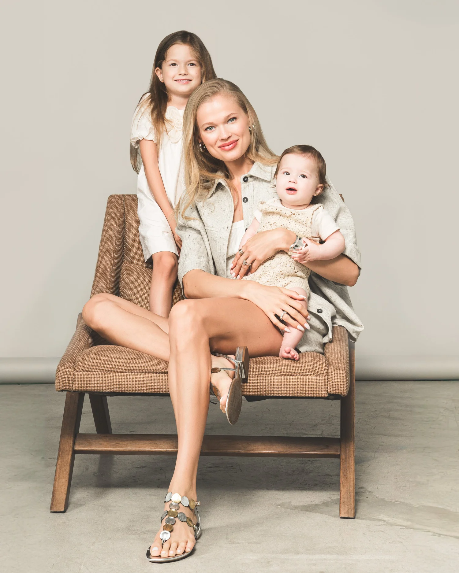 Vita Sidorkina + Allegra & Aurora - Photo by Ton Gomes © 2024-01.jpg